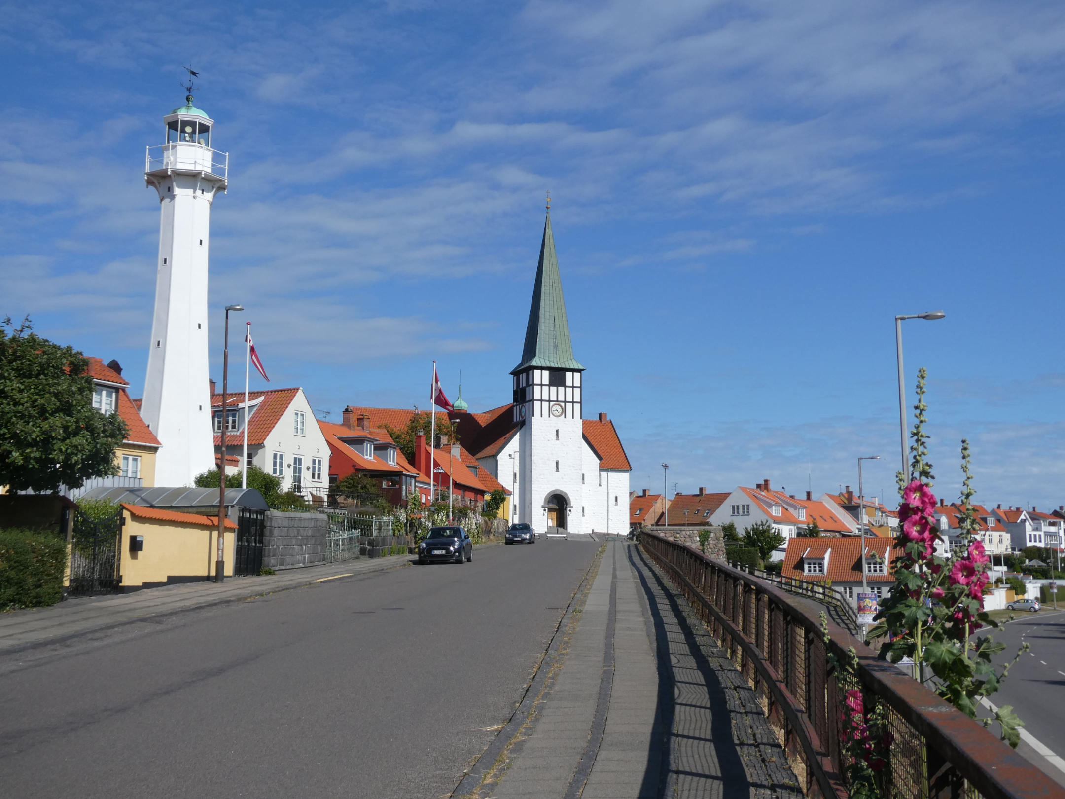 P1003706